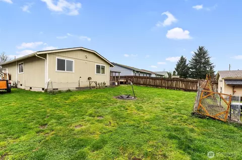 Exterior - 510 Brown St SE, Orting, WA 98360 photo 7 of 13
