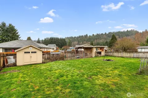 Exterior - 510 Brown St SE, Orting, WA 98360 photo 11 of 13