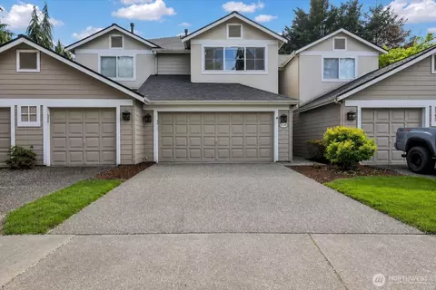 18397 NE 97th Ct, Redmond, WA 98052