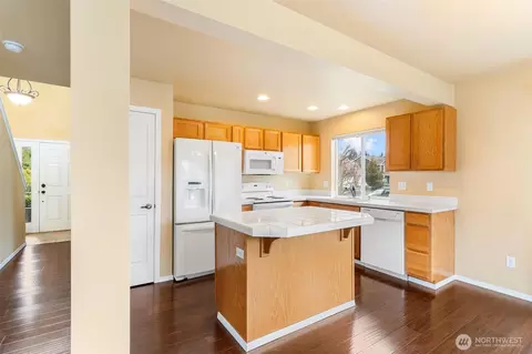 Kitchen - 8319 203rd Street Ct E, Spanaway, WA 98387 photo 1 of 2