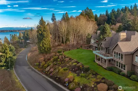 5543 Night Heron Dr, Blaine, WA 98230