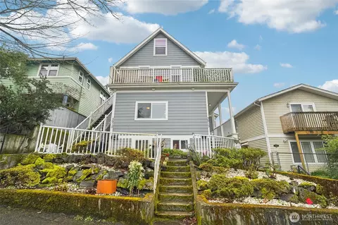 3913 S 3915 S Edmunds St, Seattle, WA 98118