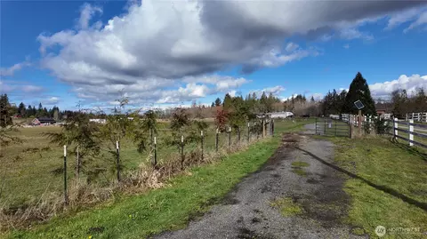 3723 324th St NW, Stanwood, WA 98292