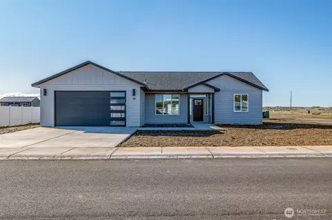 88 Sunwest Dr, Ephrata, WA 98823