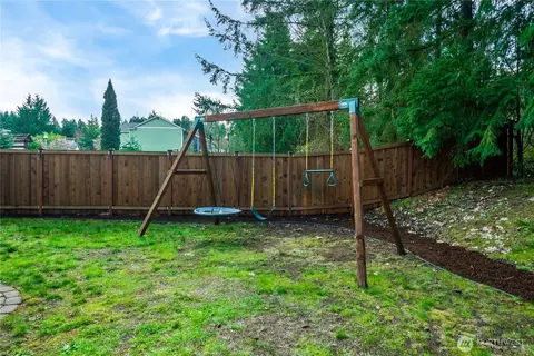 Exterior - 20424 190th Ave E, Orting, WA 98360 photo 7 of 8
