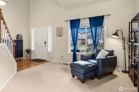 Entry Way - 20424 190th Ave E, Orting, WA 98360 photo 2 of 3