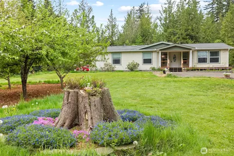 434 John Jacobs Rd, Port Angeles, WA 98362