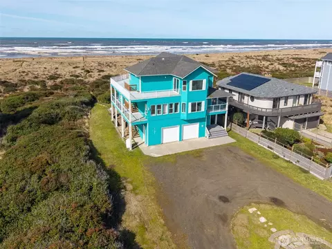 1191 Ocean Shores Blvd SW, Ocean Shores, WA 98569