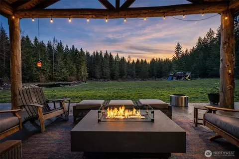 Exterior - 40105 Highland Dr E, Roy, WA 98580 photo 3 of 10