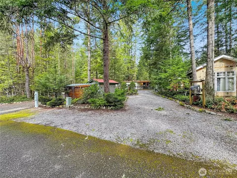 21 Drial Loop, Deming, WA 98244 photo 16