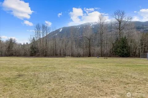 21 Drial Loop, Deming, WA 98244 photo 34
