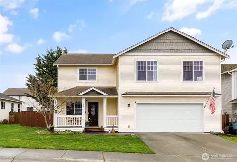 64 SW Festival Ct, Oak Harbor, WA 98277