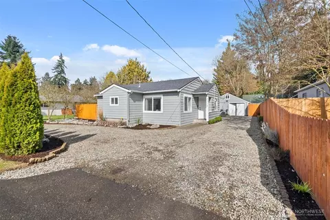 4318 14th Ave SE, Lacey, WA 98503