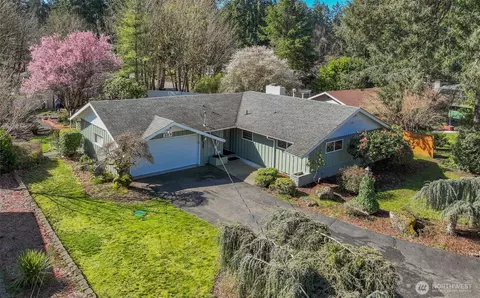 307 Ranger Dr SE, Lacey, WA 98503