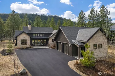 360 Gold Leaf Ln, Cle Elum, WA 98922