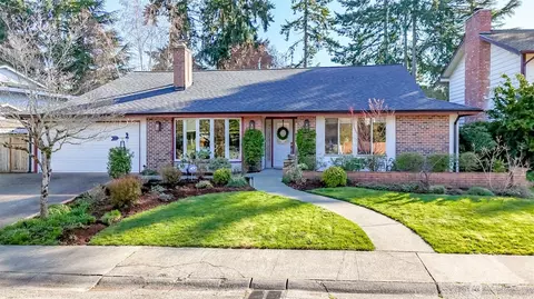 4059 SW 321st St, Federal Way, WA 98023