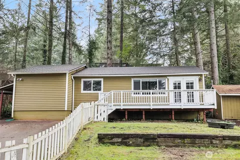 41 NE Barbara Ln, Belfair, WA 98528