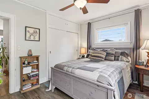 Bedroom - 3717 Wetmore Ave, Everett, WA 98201 photo 2 of 3