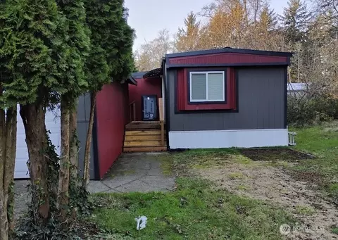 735 S Melbourne St S, Westport, WA 98595