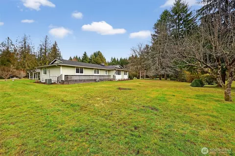 Exterior - 271 Hawkins Rd, Winlock, WA 98596 photo 3 of 4