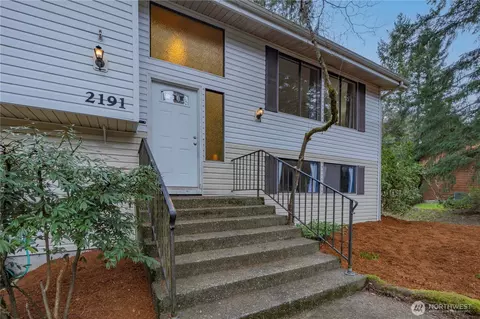 2191 Lakemoor Dr SW, Olympia, WA 98512