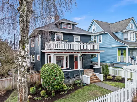 620 N Ainsworth Ave, Tacoma, WA 98403