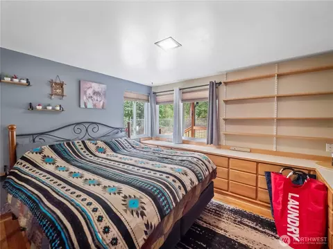 Bedroom - 29518 SE 384th St, Enumclaw, WA 98022 photo 1 of 3