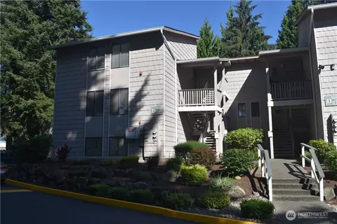 33025 18th Pl #D301, Federal Way, WA 98003