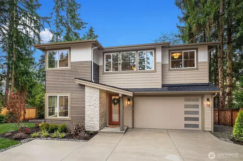 12841 82nd Ave NE, Kirkland, WA 98034