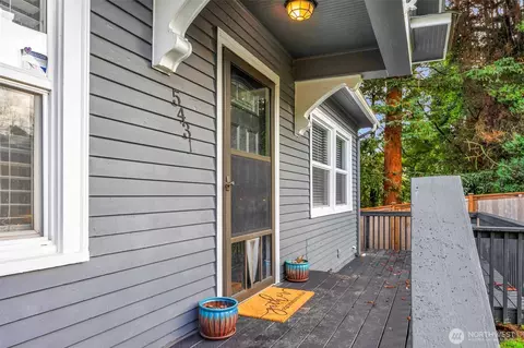 Exterior - 5431 Broadway, Everett, WA 98203 photo 3 of 5