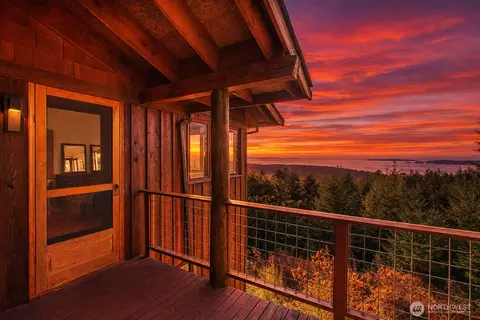 Exterior - 406 Parker Reef Rd, Eastsound, WA 98245 photo 1 of 1