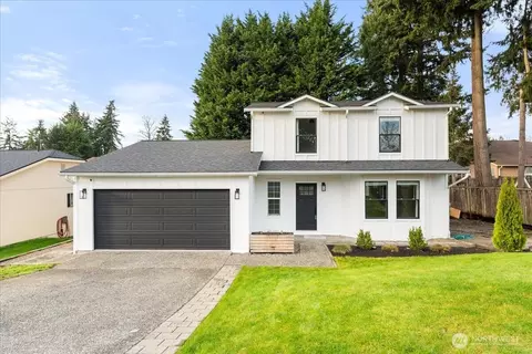 12324 SE 223rd Dr, Kent, WA 98031