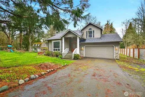 6013 98th St NW, Marysville, WA 98271