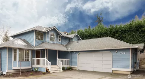 7702 151st Ave NE, Redmond, WA 98052