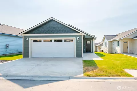 123 E 9th Ave #57, Moses Lake, WA 98837