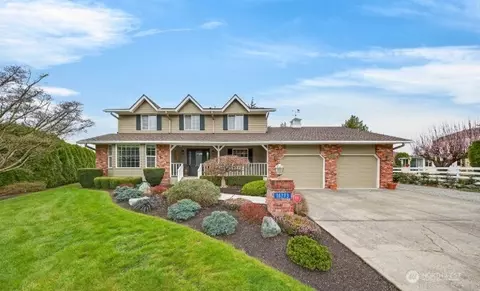 16273 Par Four Ln, Burlington, WA 98233