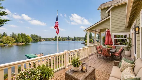 7240 Holmes Island Rd SE, Lacey, WA 98503