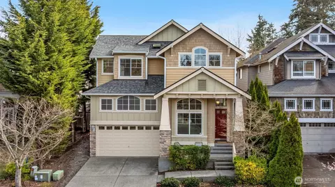 8835 NE 148th Pl, Kenmore, WA 98028