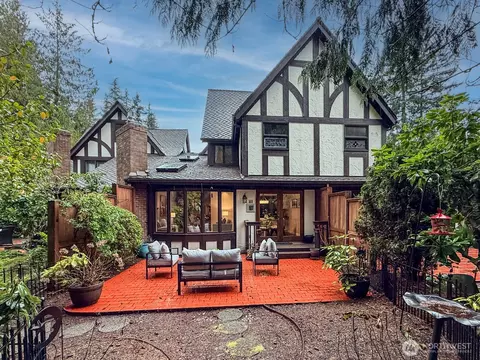 1831 SE Mill Fern Dr, Mill Creek, WA 98012