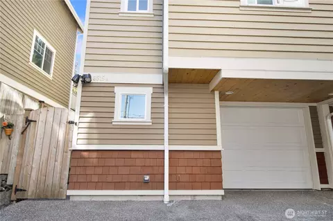8515 Stone Ave N #A, Seattle, WA 98103
