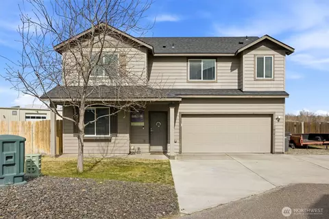 439 S Texas St, Kennewick, WA 99336