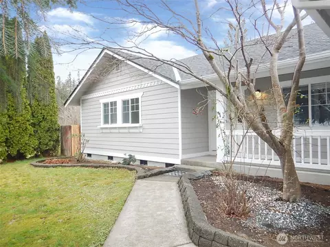 310 Shelby St, Gold Bar, WA 98251