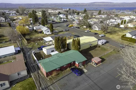 211 N 2nd St, Coulee City, WA 99115