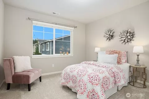 Bedroom - 4329 186th Pl SE, Bothell, WA 98012 photo 5 of 6