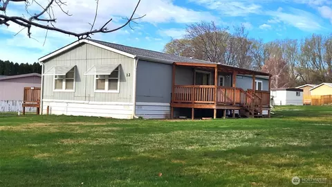 2285 Basin St SW #12, Ephrata, WA 98823