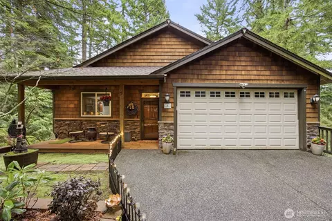 5 Bracken Pl, Bellingham, WA 98229