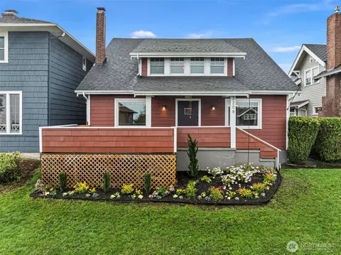 3208 N 30th St, Tacoma, WA 98407