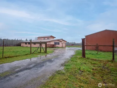 482 Park Rd, Winlock, WA 98596