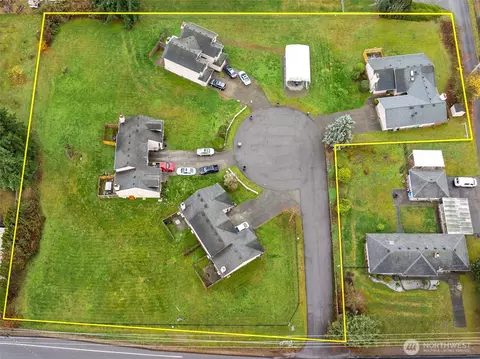 9605 52nd Avenue Ct E #1-8, Puyallup, WA 98373