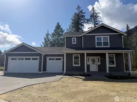 8139 Peaceful Valley Ct, Maple Falls, WA 98266